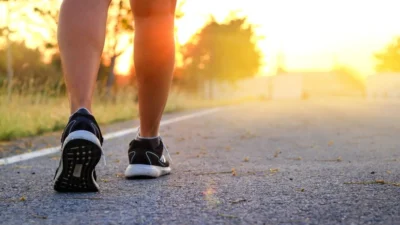 Durasi Berjalan Kaki Efektif untuk Menurunkan Berat Badan