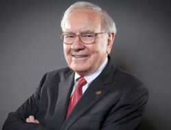 Warren Buffett, Sang Maestro Investasi dengan Sentuhan Ajaib