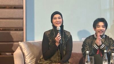 Kriteria Hijab Andalan Paula Verhoeven, Warna Netral dan Nyaman