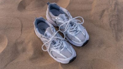 Grey Days: Perayaan Sepatu Abu-abu Tak Pernah Mati Gaya