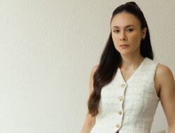 Gaya Elegan Wulan Guritno Jadi Inspirasi Brand Fashion Mississippi