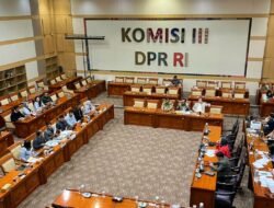 Siapa Peminat Jam Tangan Ratusan Juta Rupiah? Mengintip Dunia Eksklusif di Balik Detik Mahal