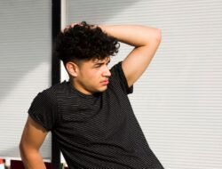 55 Model Rambut Pria Terbaru 2026, Bikin Makin Ganteng dan Stylish