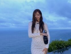 Gaya Lisa BLACKPINK di Bali Curi Perhatian, Simpel tapi Tetap Stylish