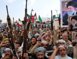 RI Serukan AS-Israel Hentikan Serangan, Minta Iran Hentikan Agresi