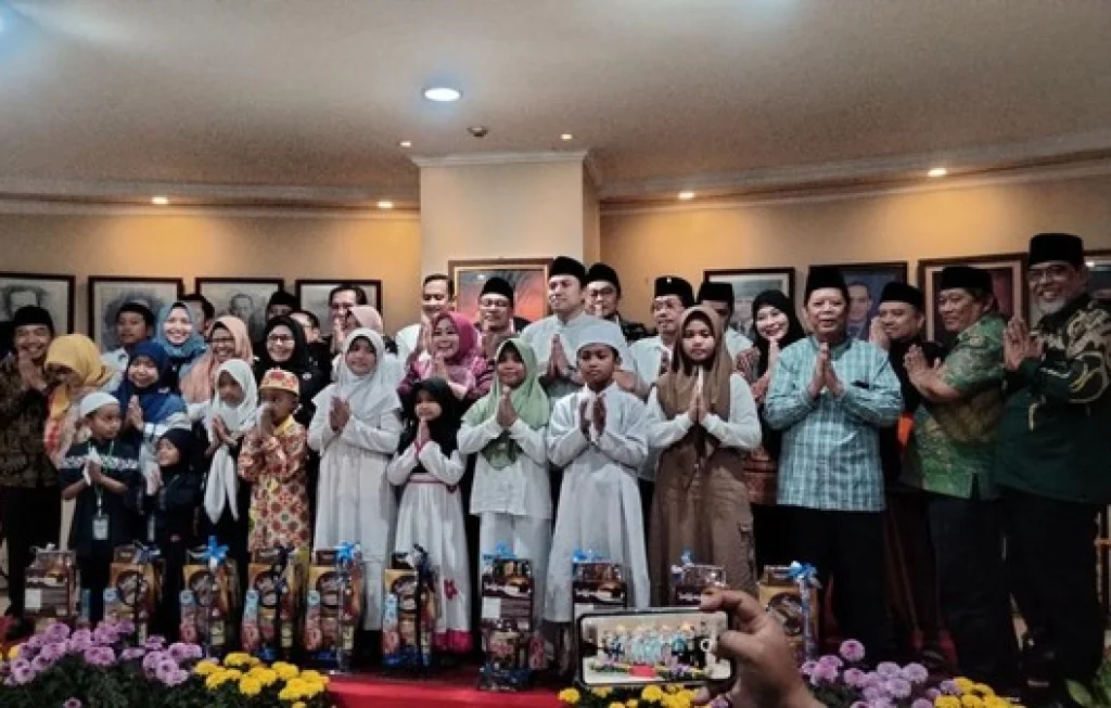 DPRD Surabaya Buka Puasa