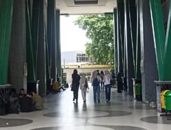 Di Ujung Kuliah, Mahasiswa Abadi Bertaruh Antara Wisuda dan Menyerah