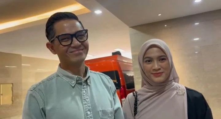PT DSI Terhadap Dude-Alyssa