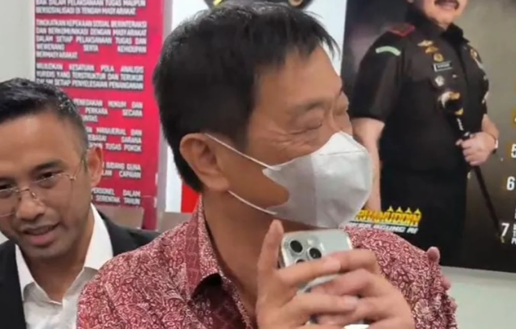 KPK panggil Robert Bonosusatya