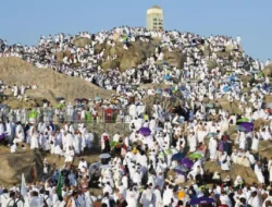 Wukuf Arafah 2026 Tanggal, Jadwal Ibadah dan Keutamaan Penting
