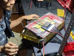 Baterai Motor Listrik Rusak Bisa Diservis, Biayanya Segini