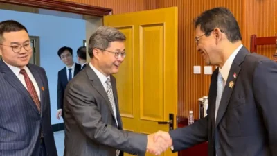 Menkeu Purbaya ke China, RI Kejar Dana Jumbo dan Panda Bond